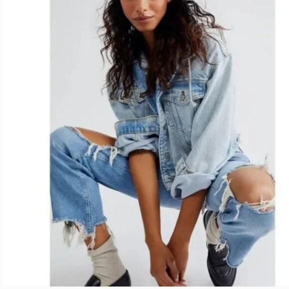 We The Free Maggie Jeans Free People 26 Vintage Indigo Raw Hem‎ Destroyed Button - Picture 5 of 16